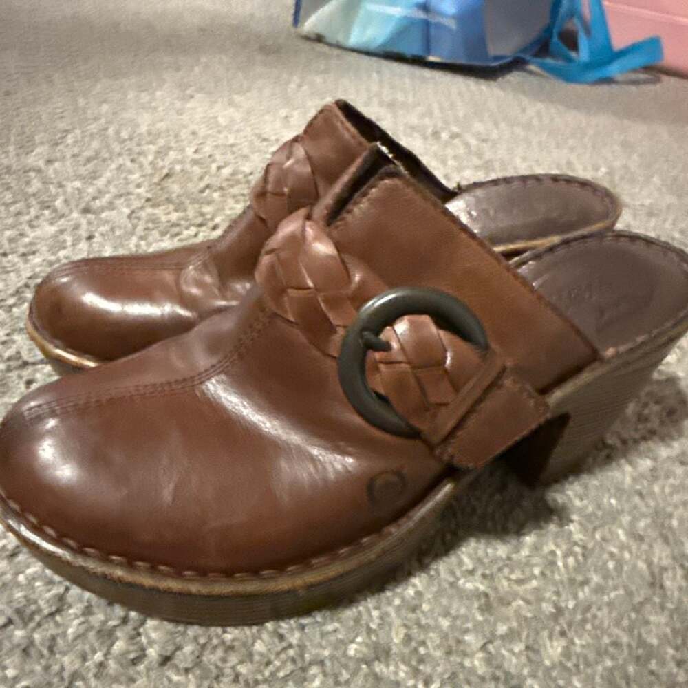 Born Brown Leather Woven Braided Strap Buckle Platform Clog Mules 9